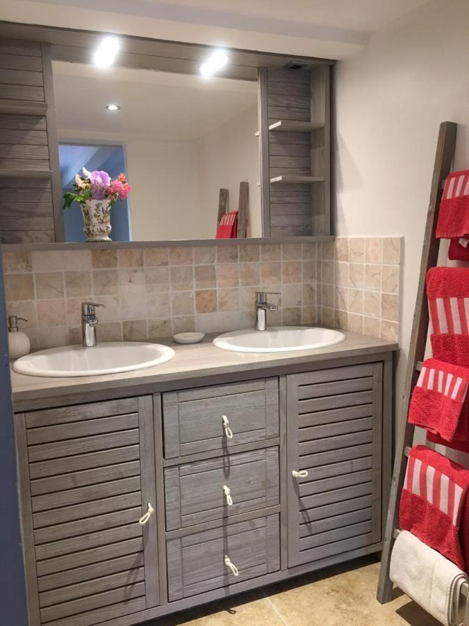 Les Olivettes Le Mazet Bed & Breakfast Uzès Екстериор снимка